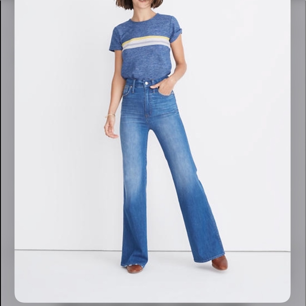 Madewell 11' High Rise Flare Jeans Size 32